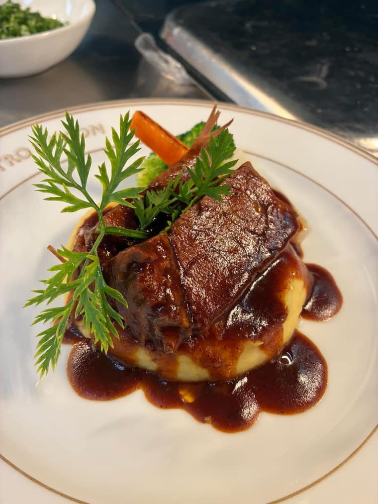 Braised beef cheek with mash